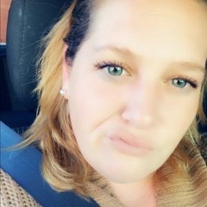 Meet your Posher, Janine